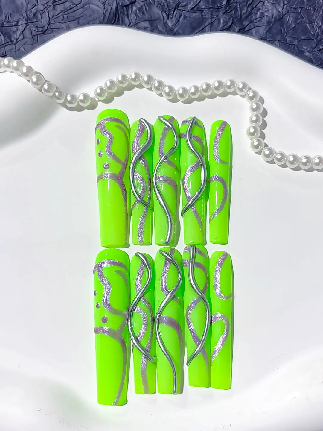 Green White Silver Abstract Swirl press on nails close up