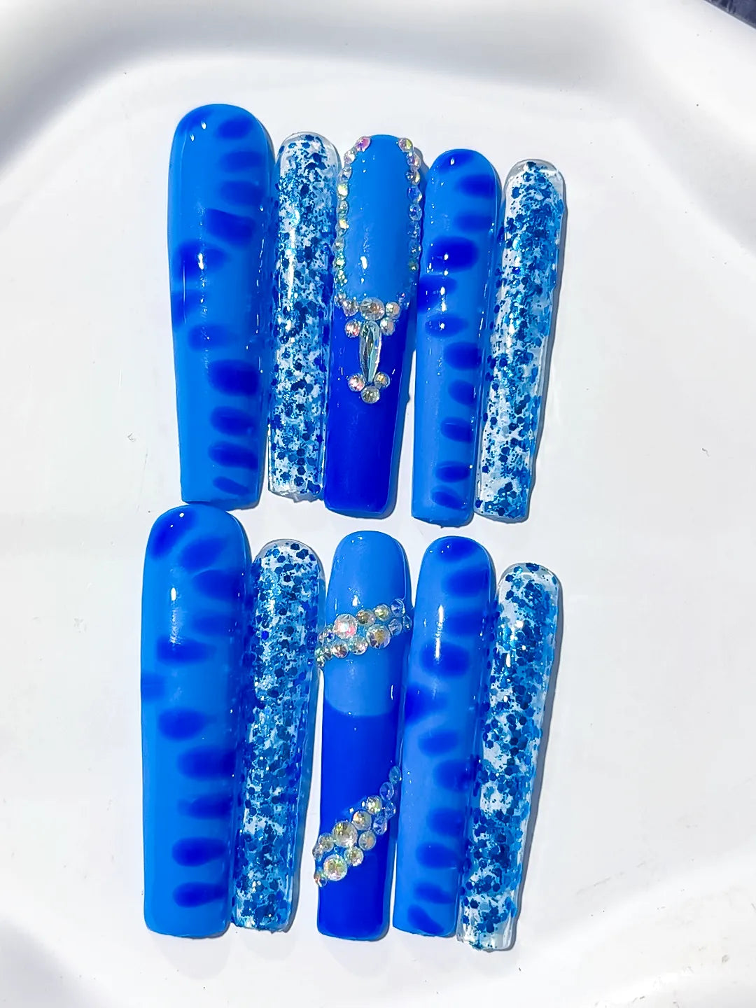 Blue White Silver Glitter Cross Rhinestone press on nails detail view