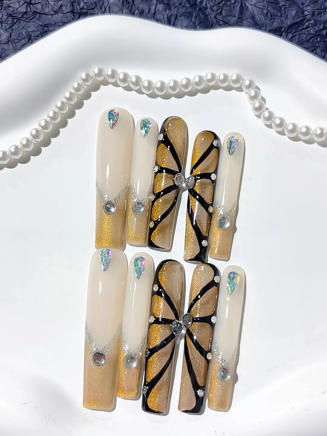 White Gold Black Silver Abstract Rhinestone press on nails detail view
