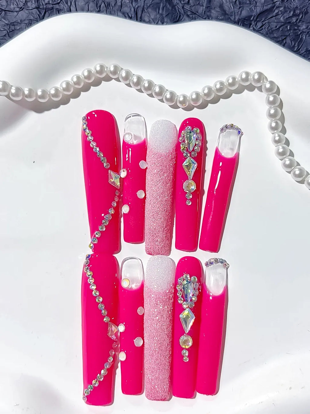 Pink White Silver Solid color Glitter Rhinestone press on nails close up
