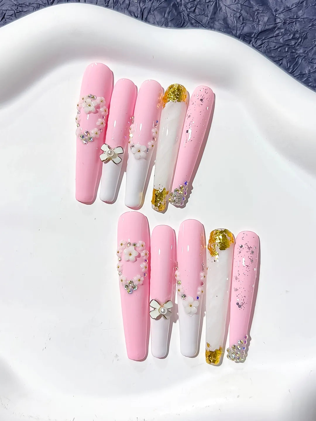 Pink White Gold Silver Solid color Bow Flower Rhinestone Glitter press on nails detail view