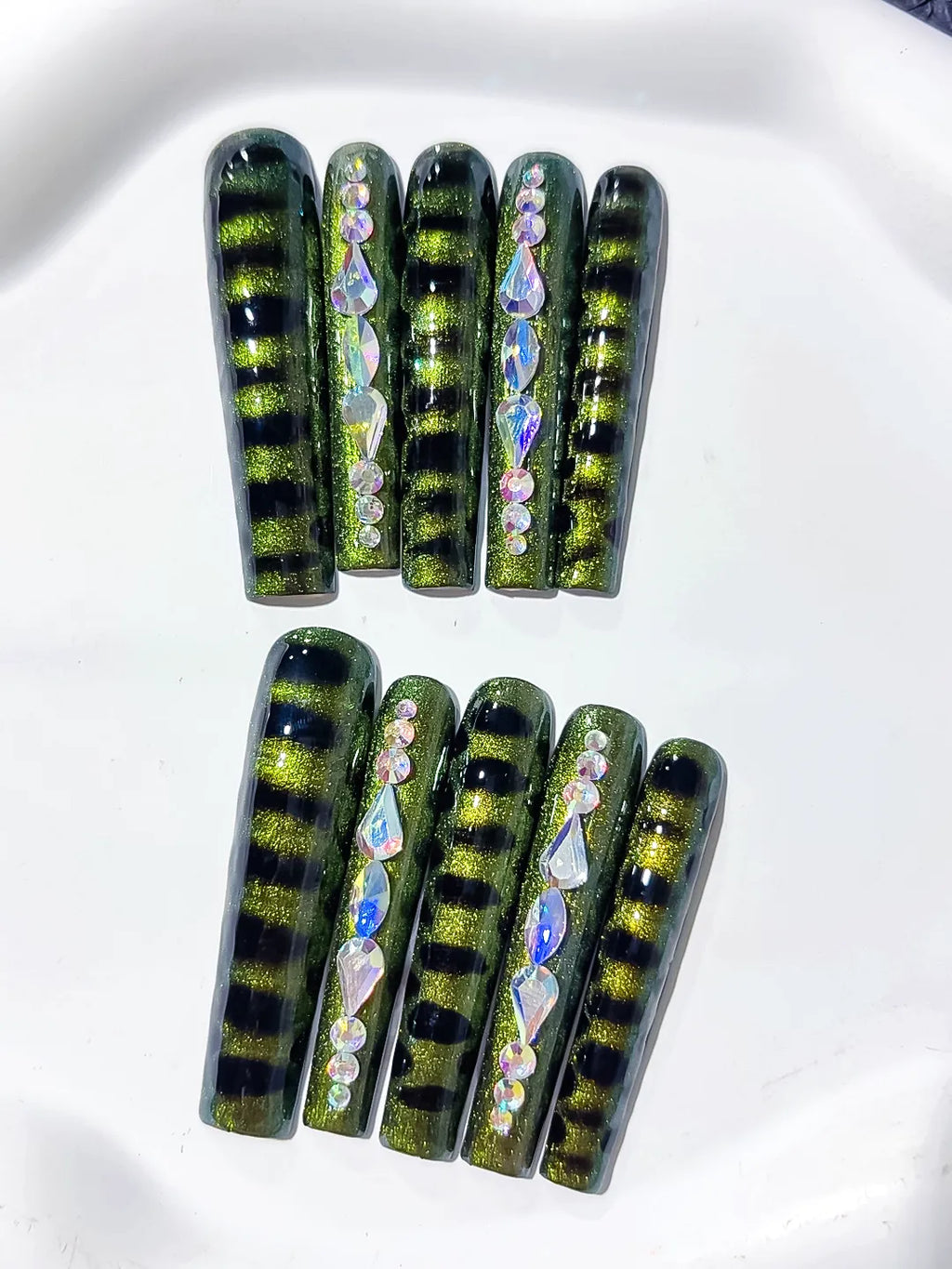 Black Green Gold Multicolor Metallic Rhinestone press on nails close up