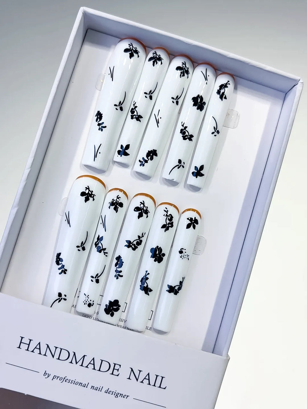White Black Gold Floral press on nails