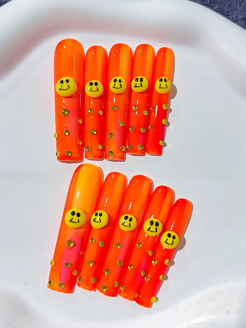 Orange Pink Yellow Ombre Smiley Rhinestone 3D press on nails detail view