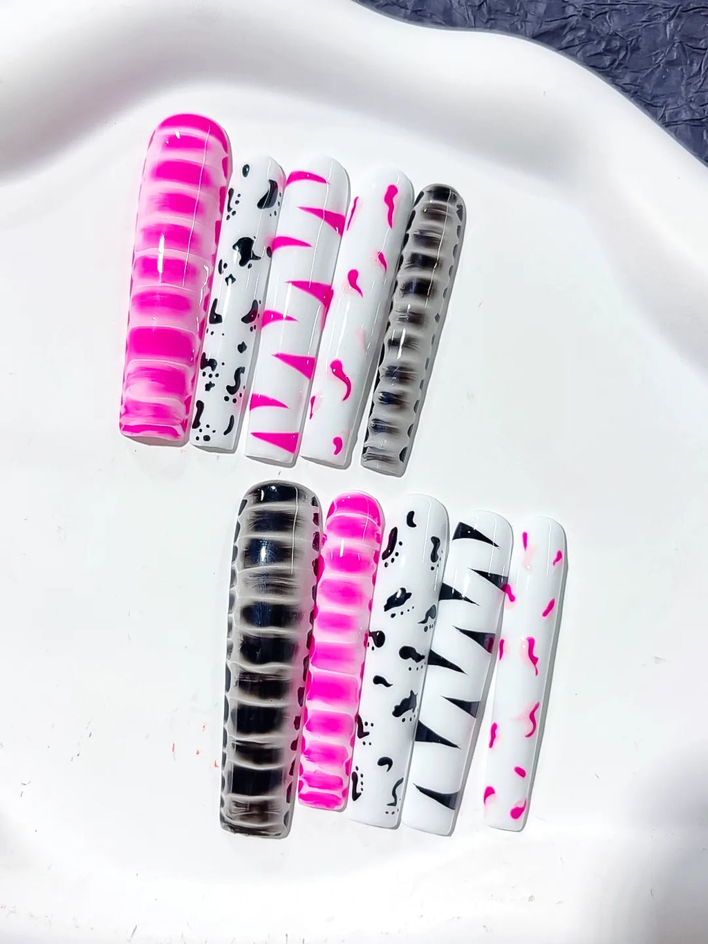 Pink White Black Abstract Stripe press on nails detail view