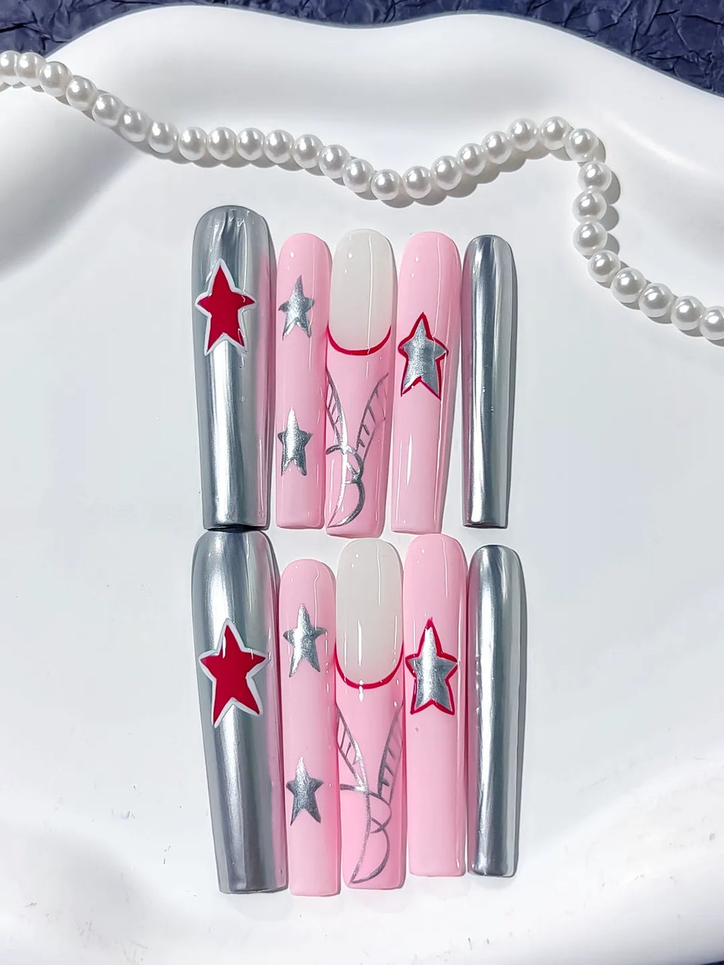 Pink Silver Red White Metallic Star 3D press on nails detail view