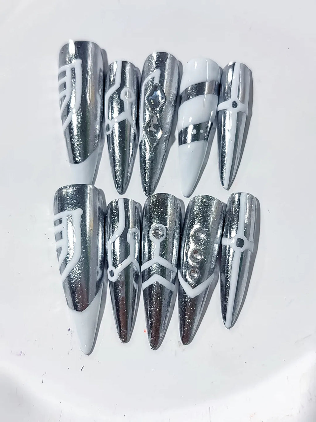 Silver White Metallic Geometric Stud press on nails close up