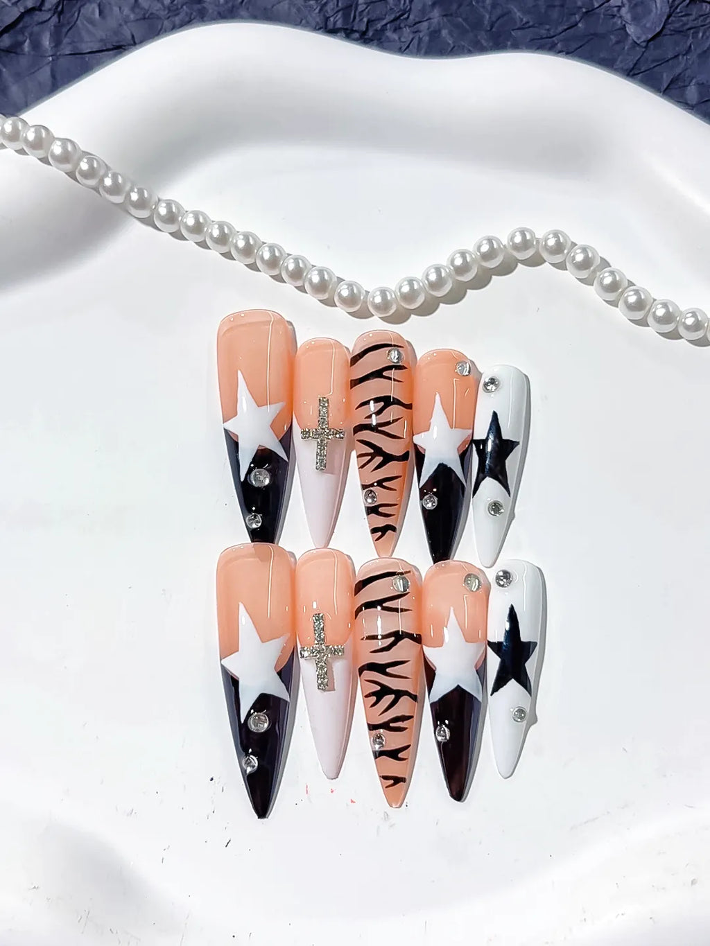 Nude White Black Abstract Star Animal Print Bow Rhinestone press on nails detail view