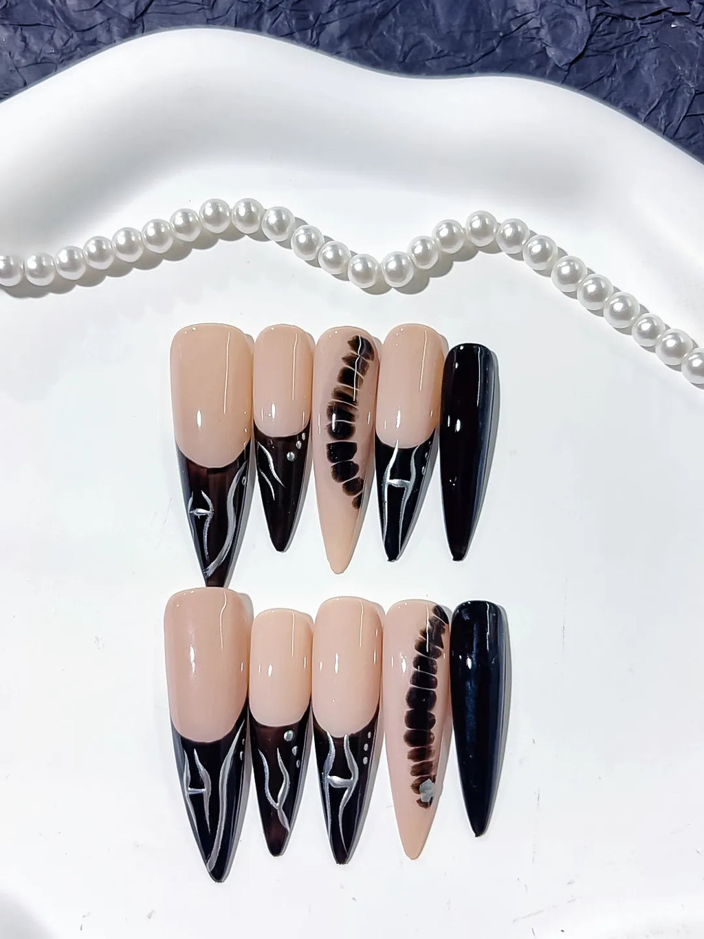 Nude Black Silver French tip Glitter press on nails detail view