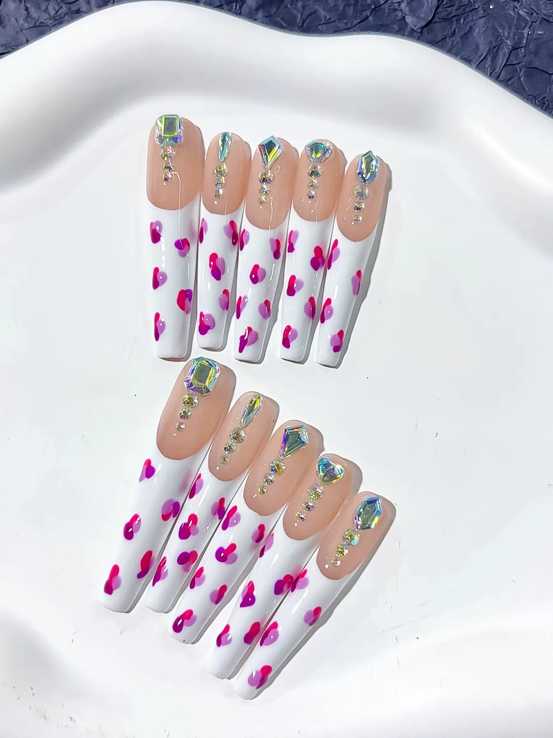 White Pink Silver Abstract Heart Rhinestone press on nails close up
