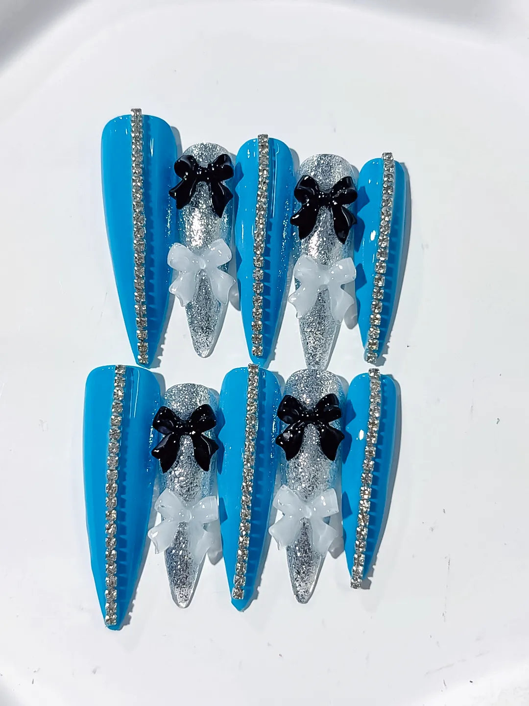 Blue Silver White Black Abstract Bow Glitter 3D press on nails detail view