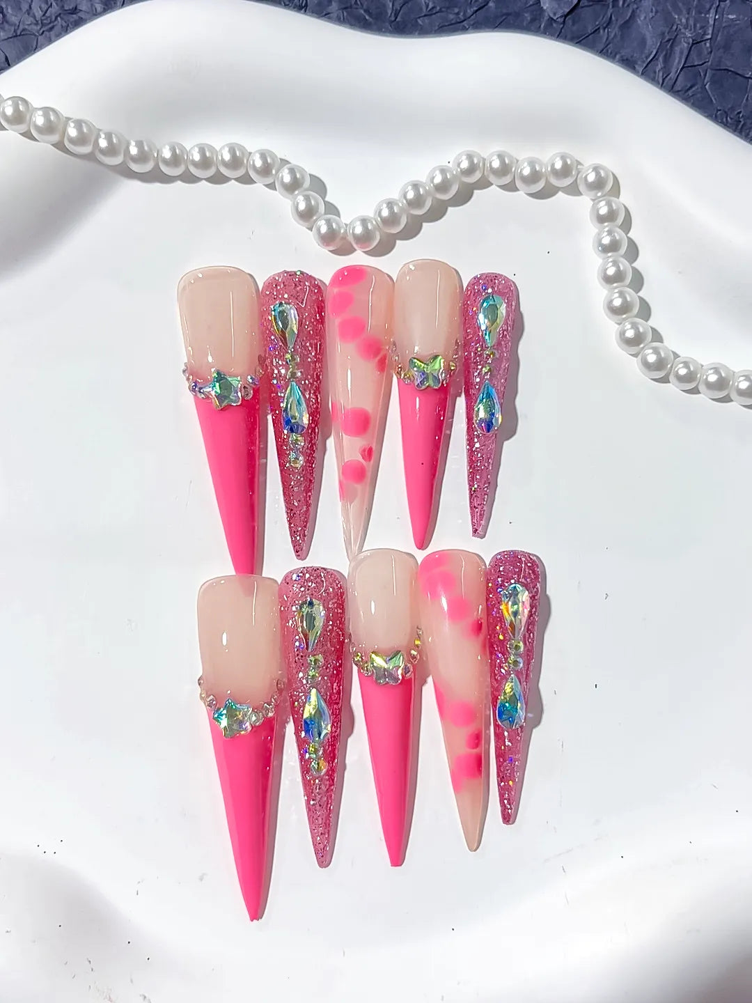 Nude Pink Silver Glitter Star Rhinestone press on nails detail view