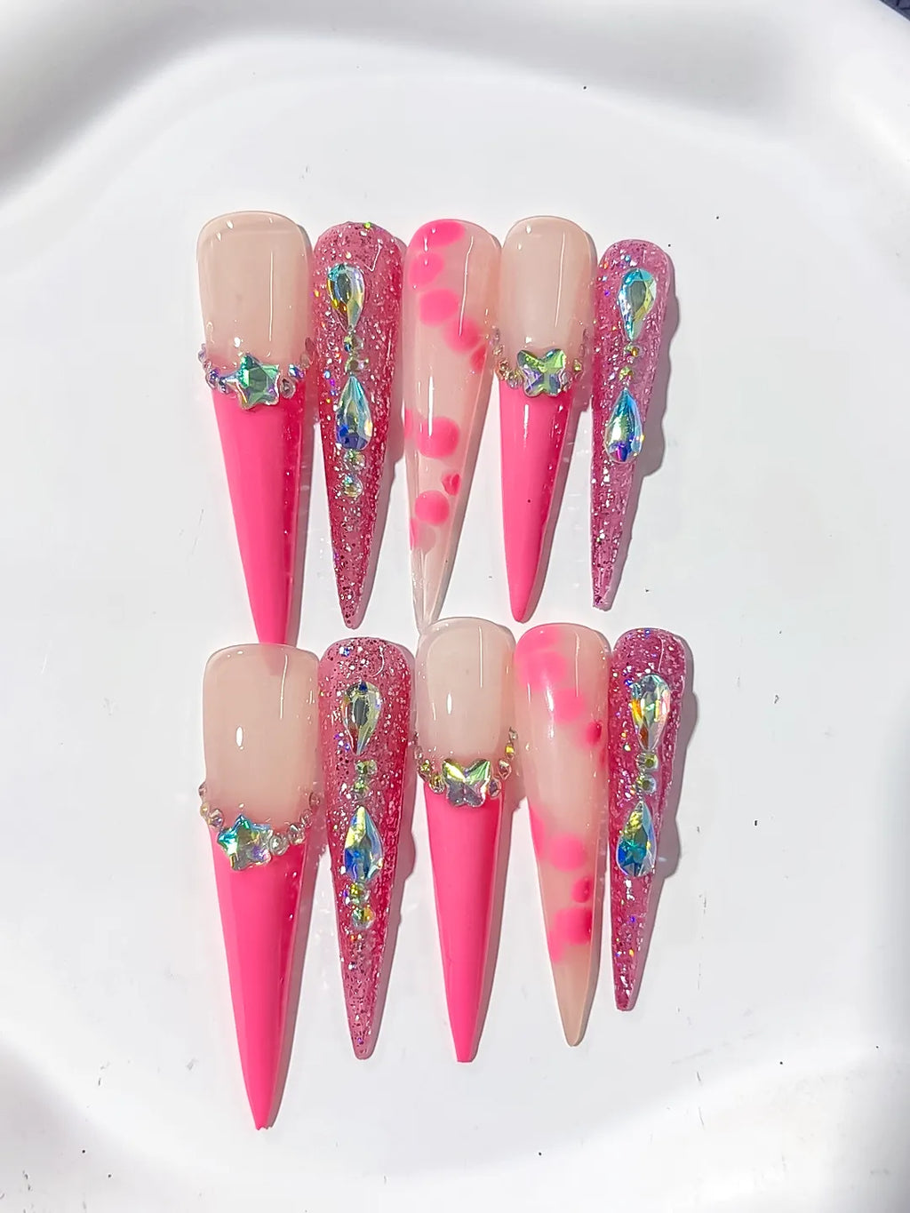 Nude Pink Silver Glitter Star Rhinestone press on nails detail view