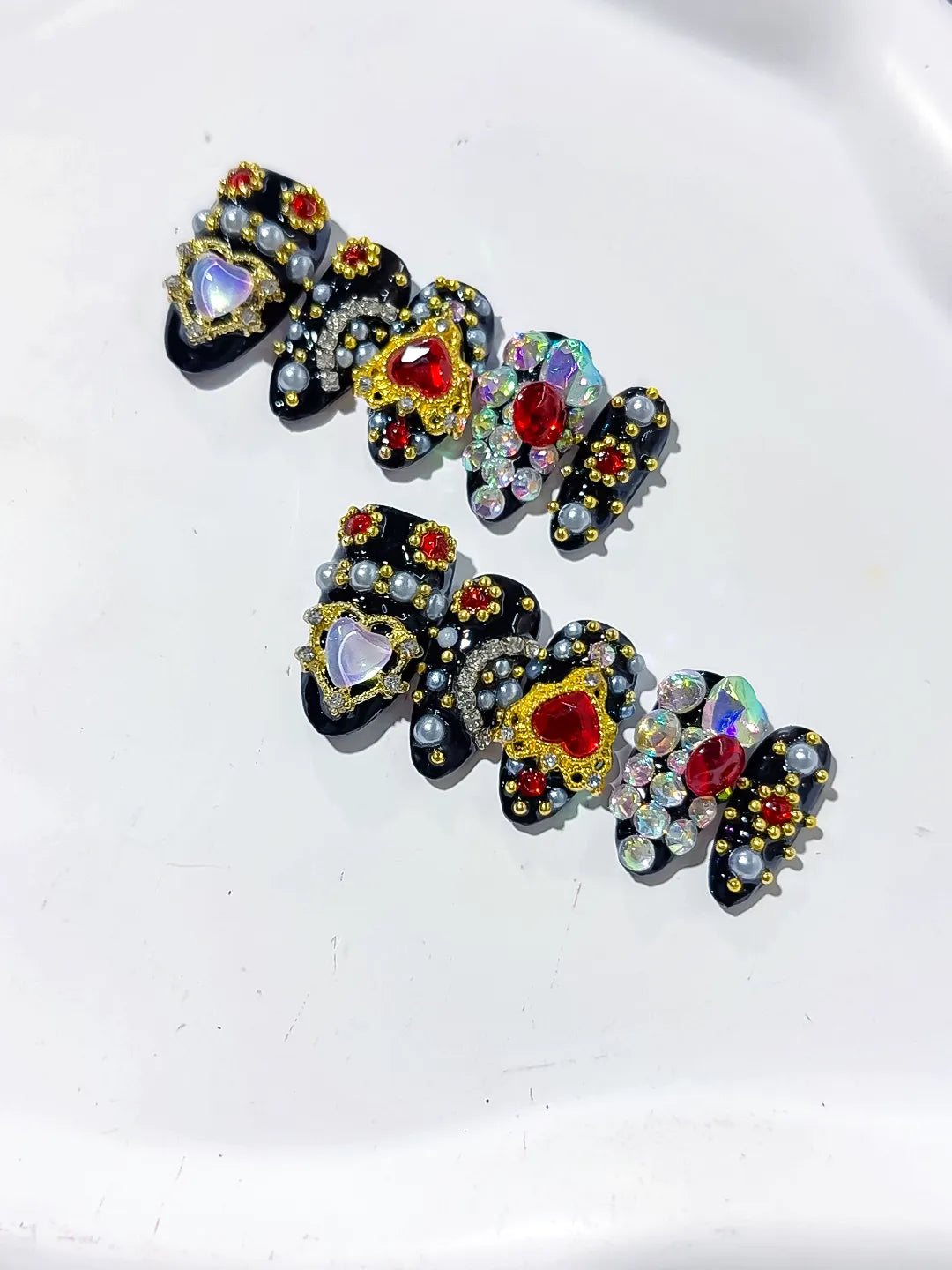 Black Gold Red Pink Multicolor Glitter Heart Pearl 3D press on nails detail view