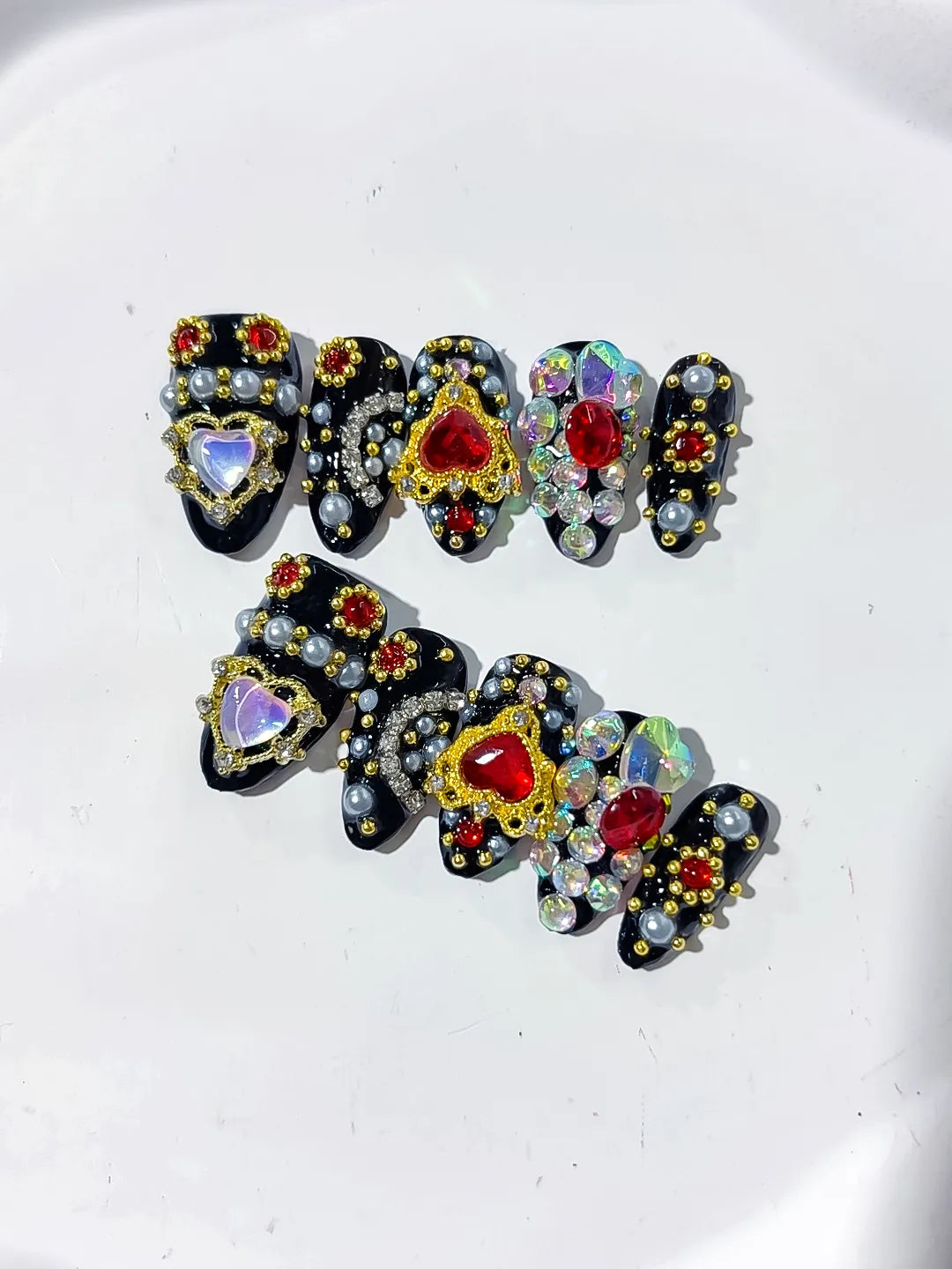 Black Gold Red Pink Multicolor Glitter Heart Pearl 3D press on nails detail view
