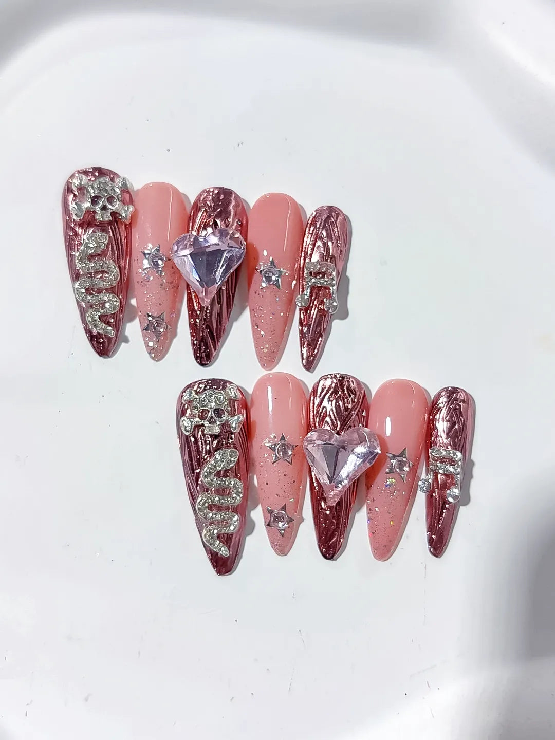 Gold Pink Silver Metallic Snake Heart Star Rhinestone press on nails close up