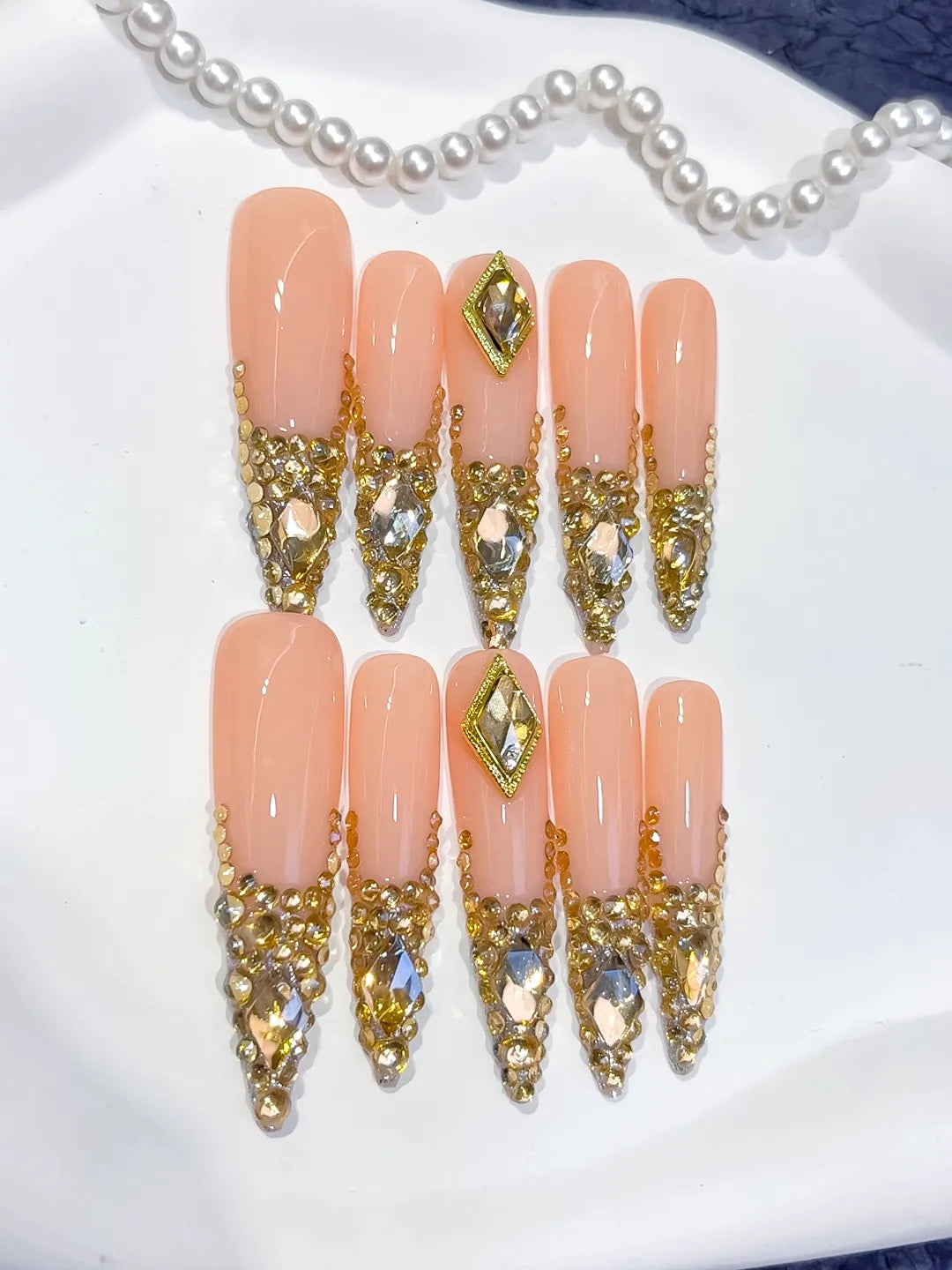 Nude Gold Silver Glitter press on nails detail view