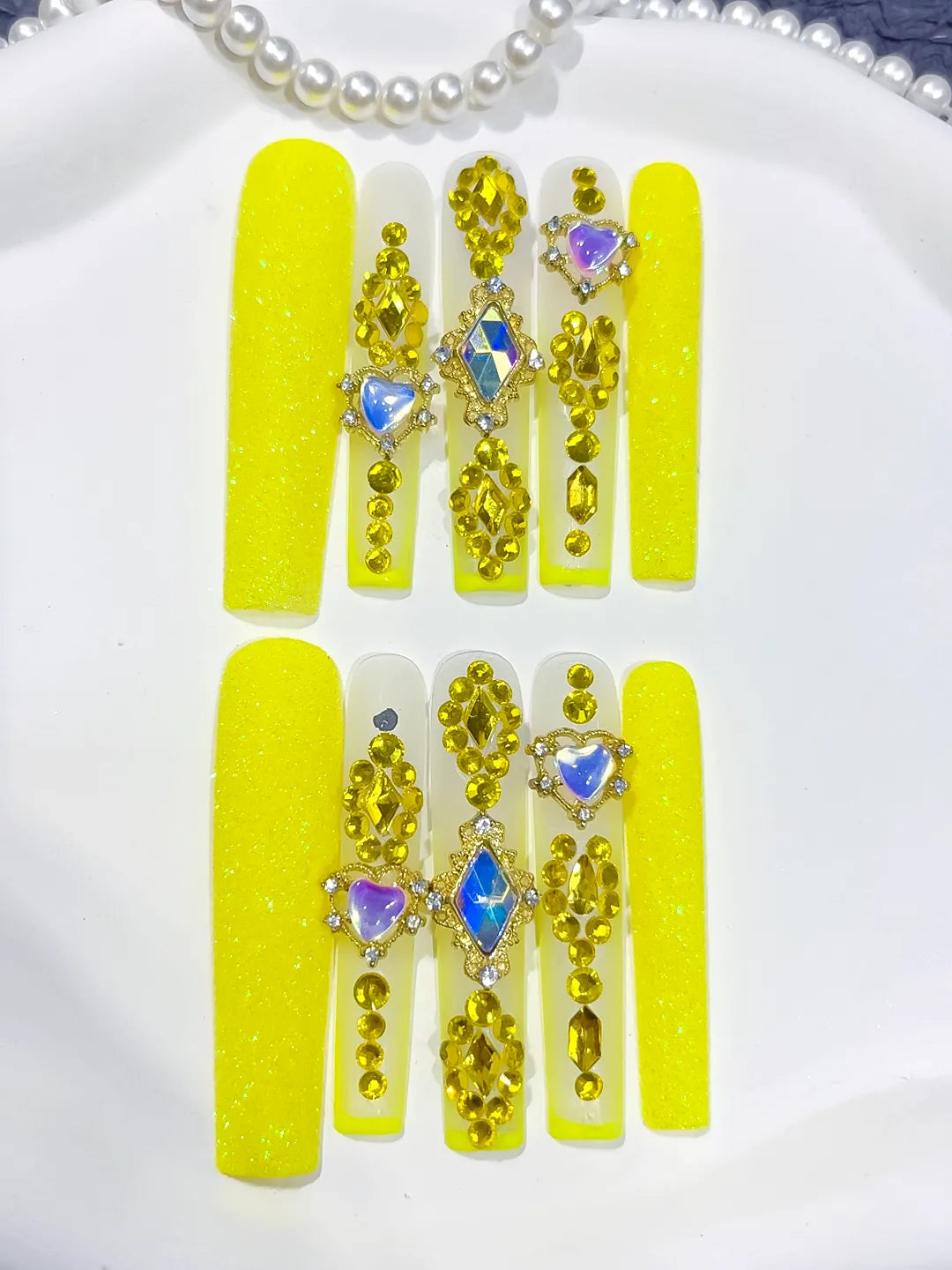 Yellow Gold White Blue Multicolor Glitter Heart Rhinestone press on nails detail view