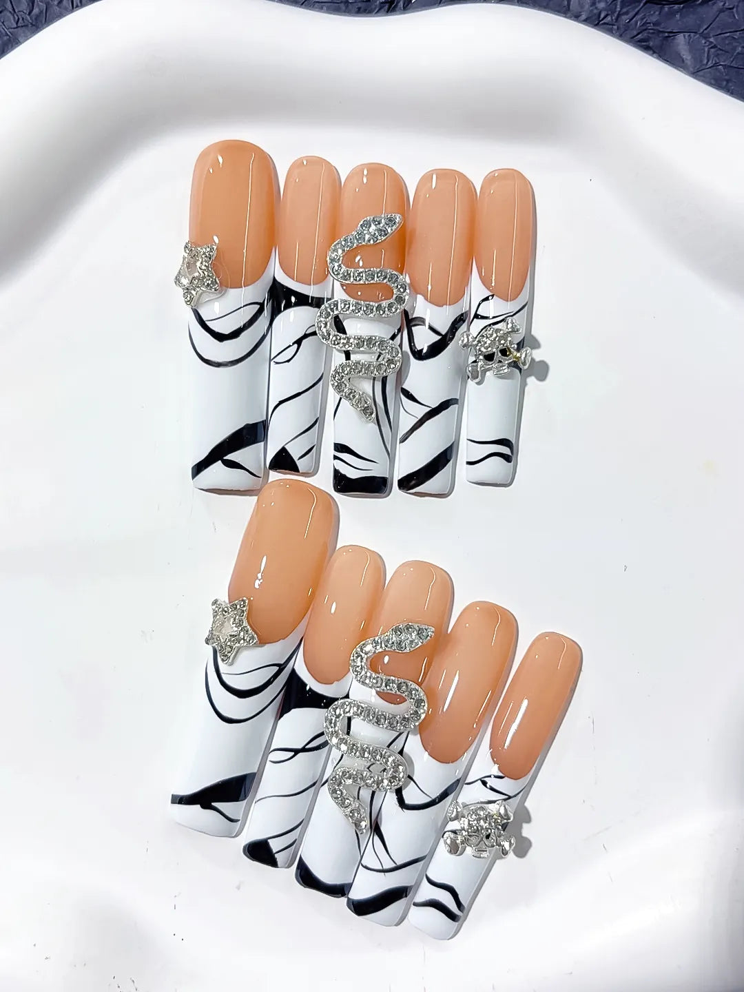 Nude White Black Silver Abstract Snake Star Rhinestone press on nails detail view