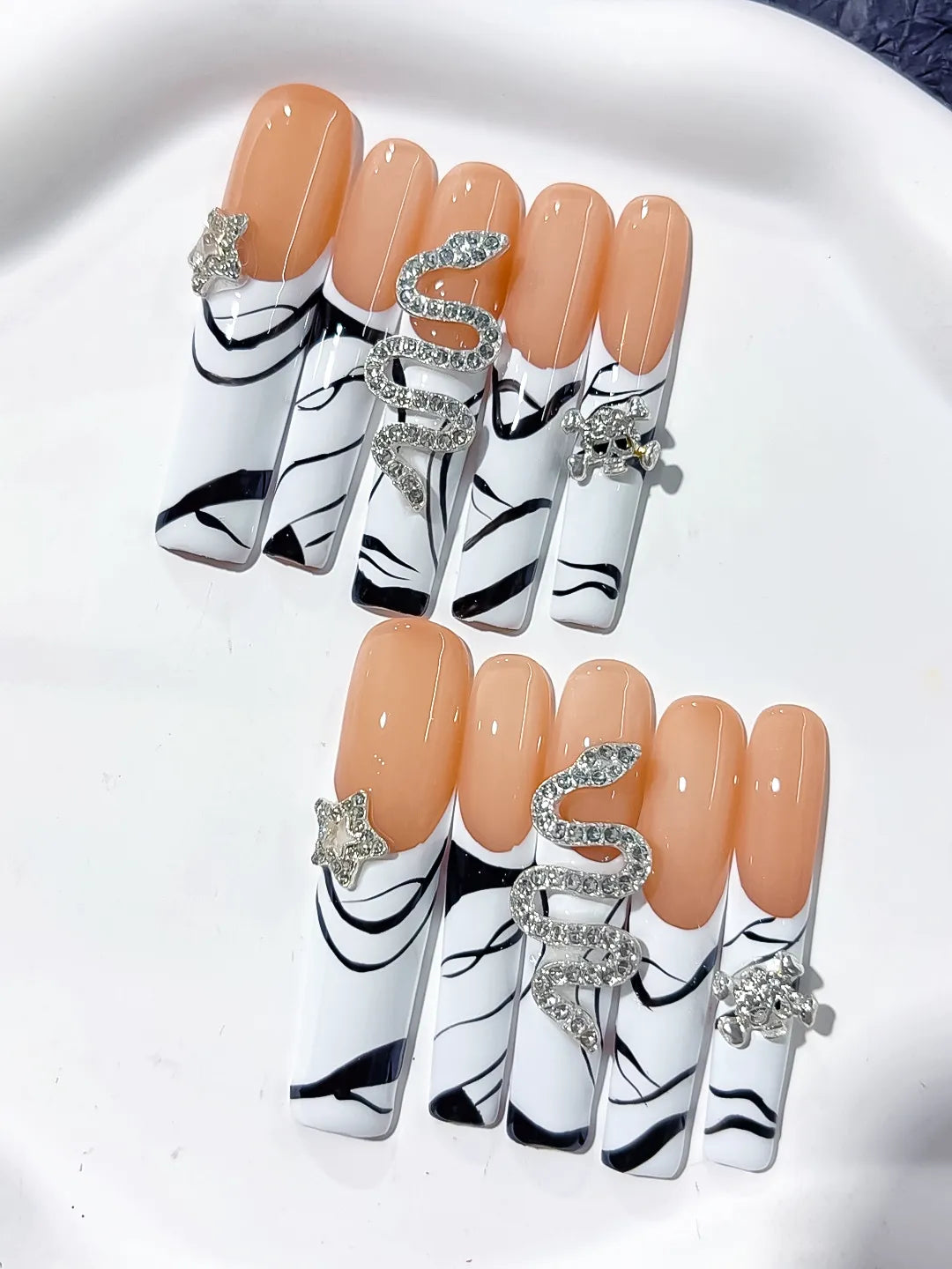 Nude White Black Silver Abstract Snake Star Rhinestone press on nails detail view