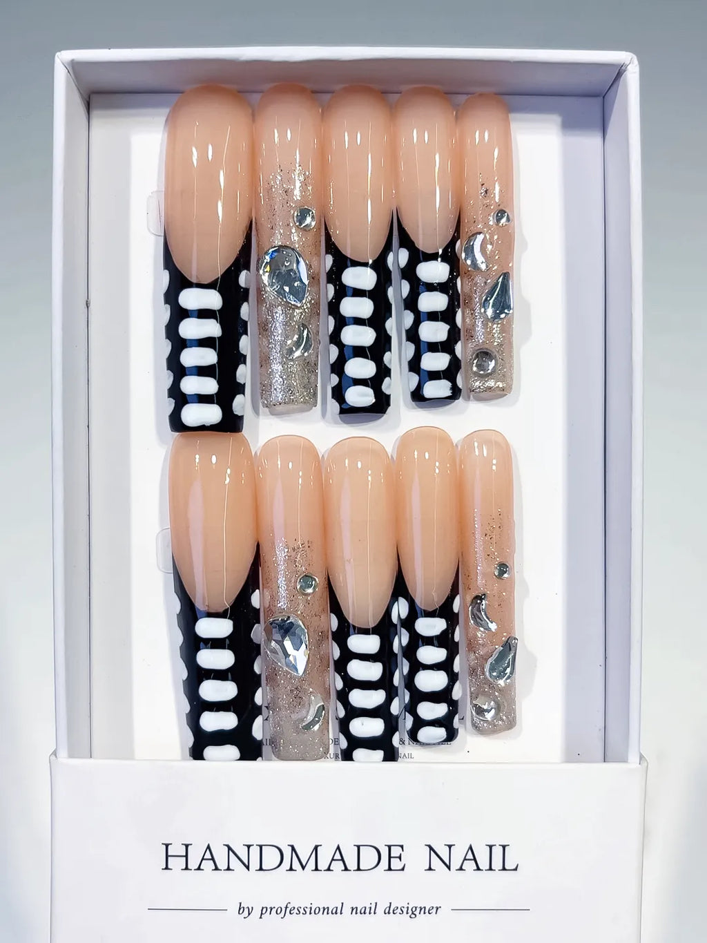 Nude Black White Silver Abstract Lattice Rhinestone press on nails full set view