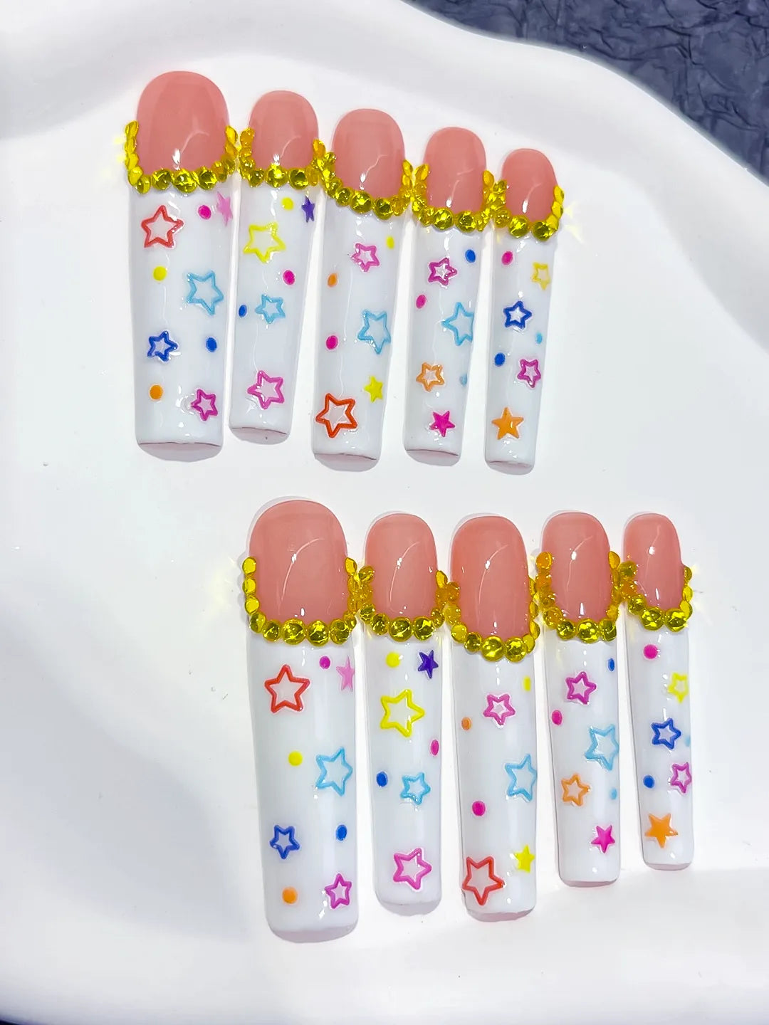 Nude White Gold Pink Blue Yellow Solid color Star Rhinestone press on nails detail view
