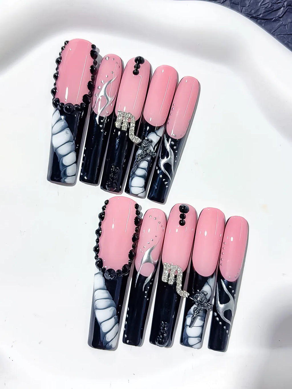 Pink Black White Silver Solid color Bow Rhinestone press on nails detail view