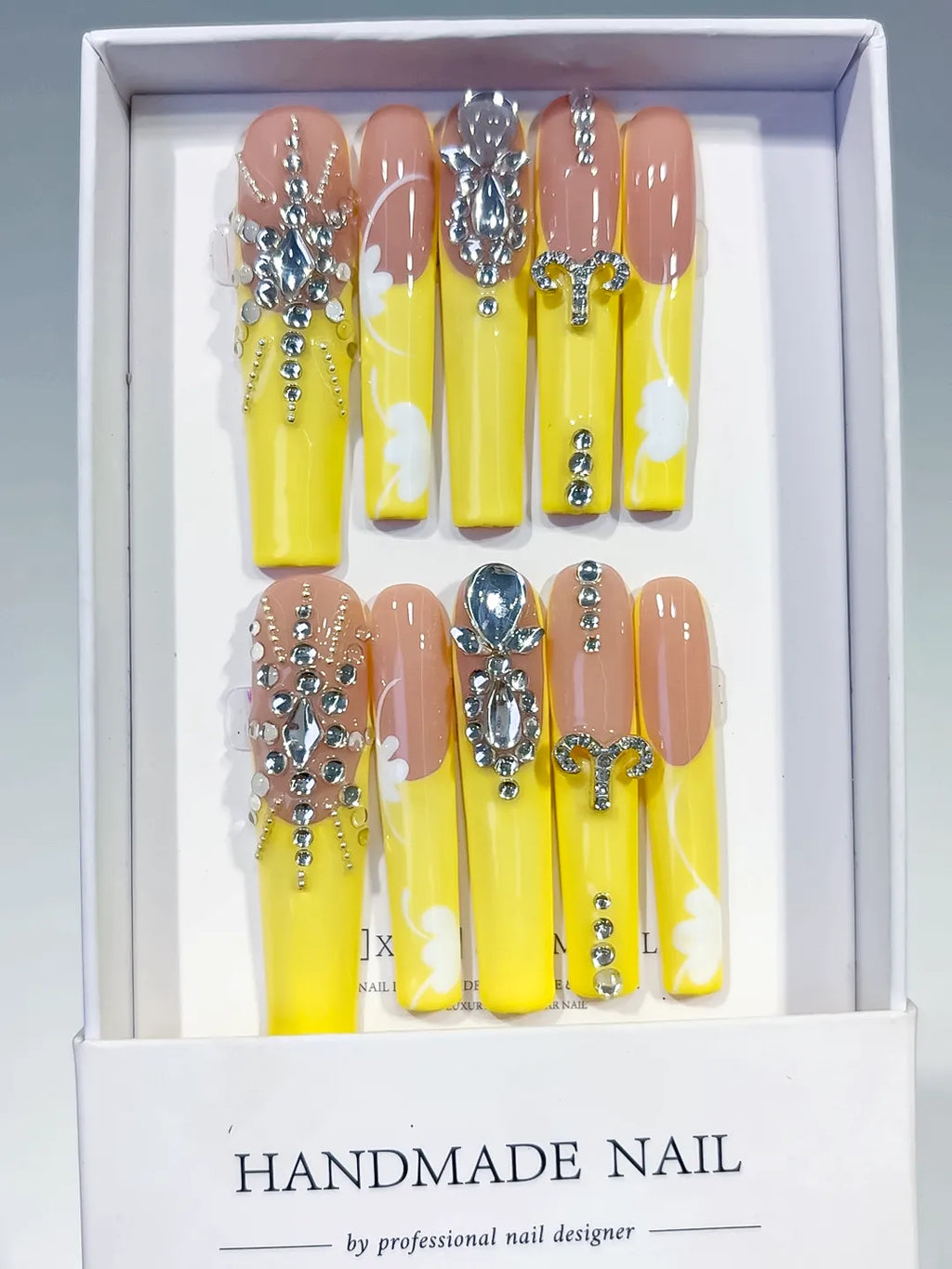 Nude Yellow Silver Solid color Rhinestone press on nails full set view