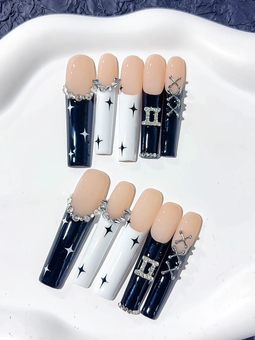 Nude Black White Silver French tip Star Chain Buckle Rhinestone press on nails detail view