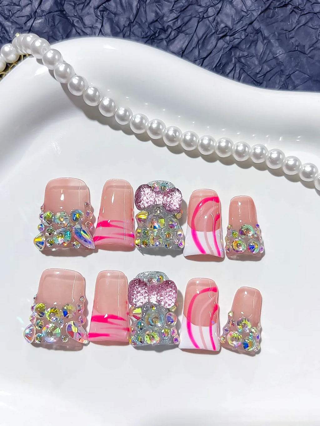 Nude White Pink Silver Abstract Heart Rhinestone press on nails detail view