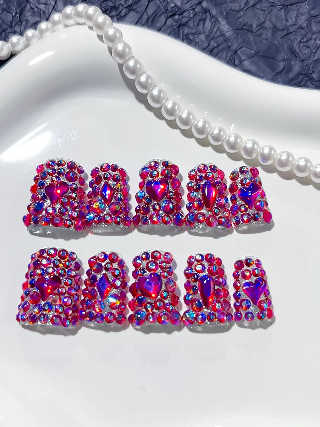 Pink Multicolor Glitter press on nails detail view