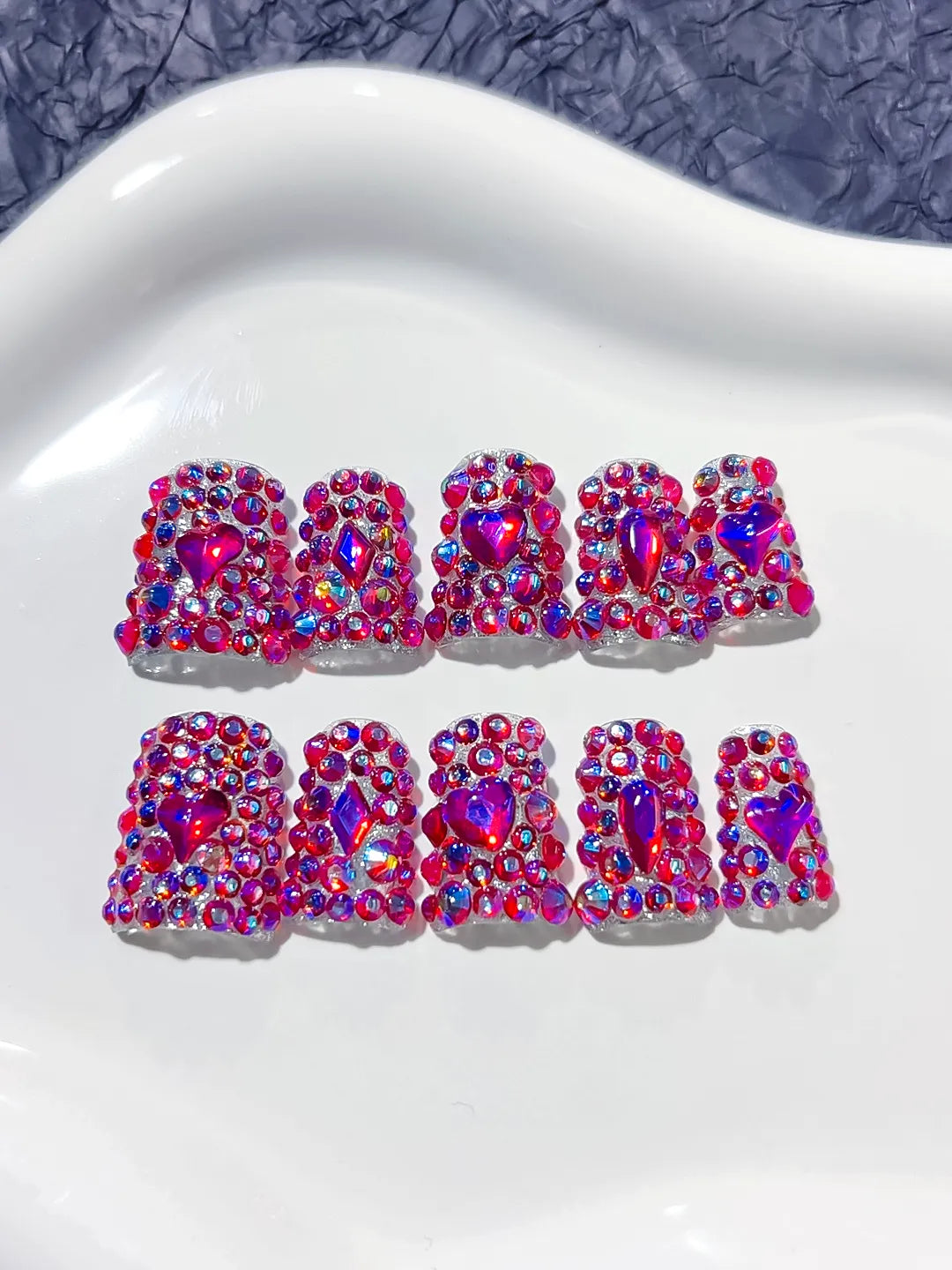 Pink Multicolor Glitter press on nails detail view