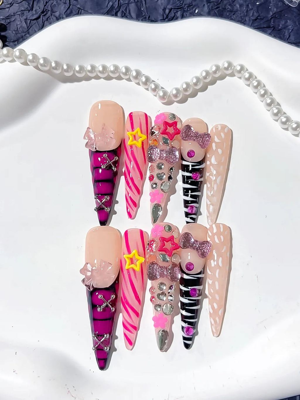 Nude Pink Black White Yellow Silver Abstract Bow Star Rhinestone 3D press on nails detail view