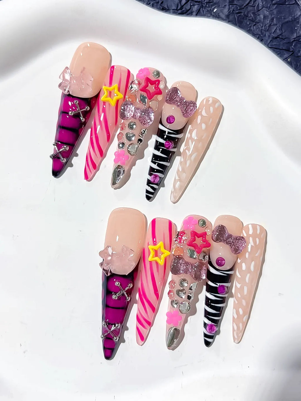 Nude Pink Black White Yellow Silver Abstract Bow Star Rhinestone 3D press on nails detail view