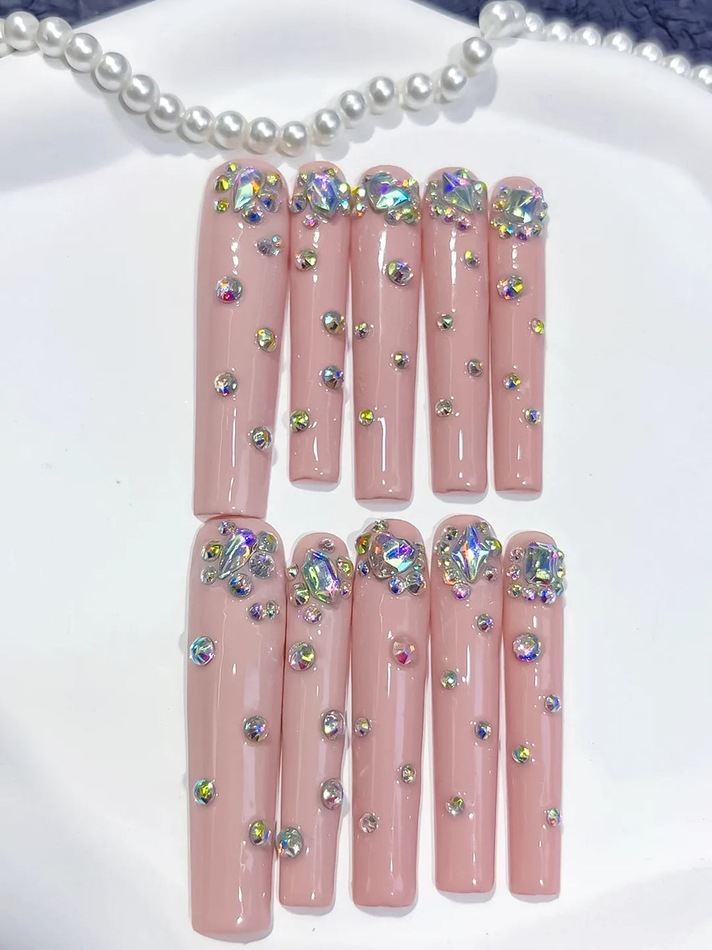 Nude Pink Silver Multicolor Glitter press on nails detail view