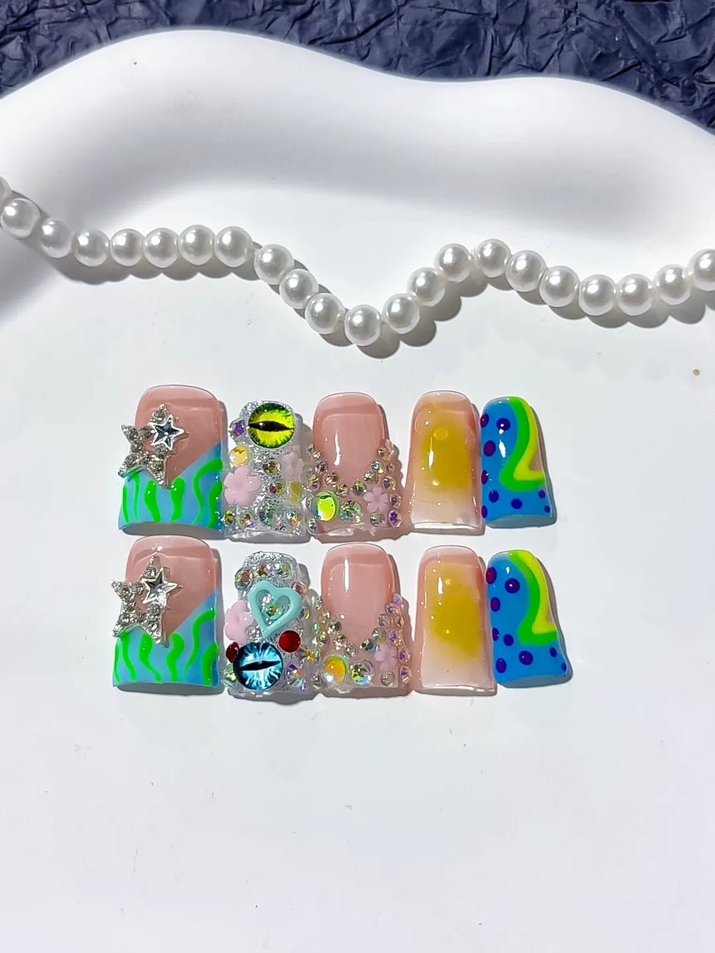 Nude Green Blue Yellow Pink Silver Abstract Flower Heart Eye Star Rhinestone press on nails close up