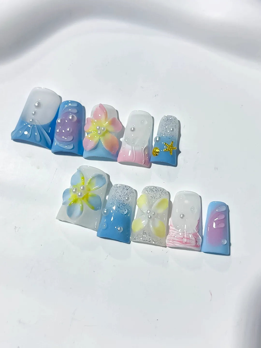Blue White Yellow Pink Silver Abstract Flower Glitter Pearl 3D press on nails detail view