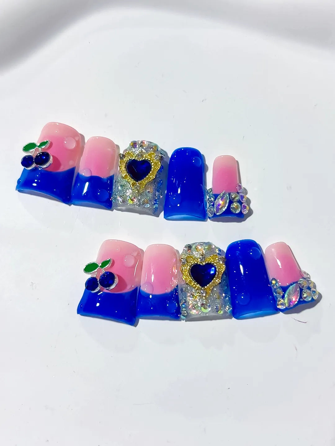Pink Blue Purple Silver Ombre Heart Rhinestone press on nails detail view