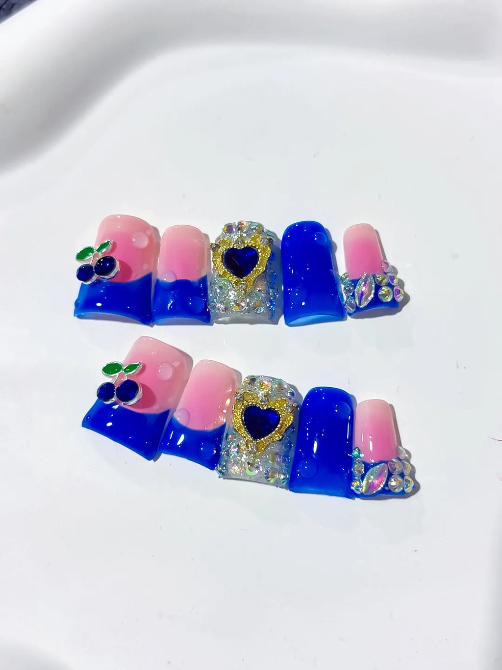 Pink Blue Purple Silver Ombre Heart Rhinestone press on nails detail view