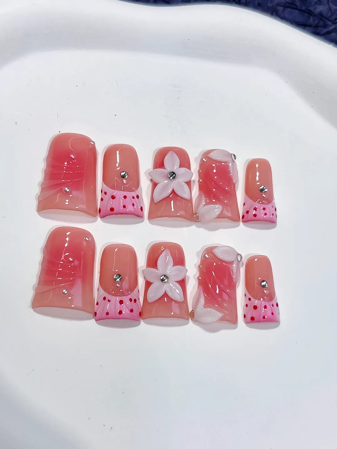 Pink White Silver Abstract Bow Heart Flower Rhinestone 3D press on nails detail view