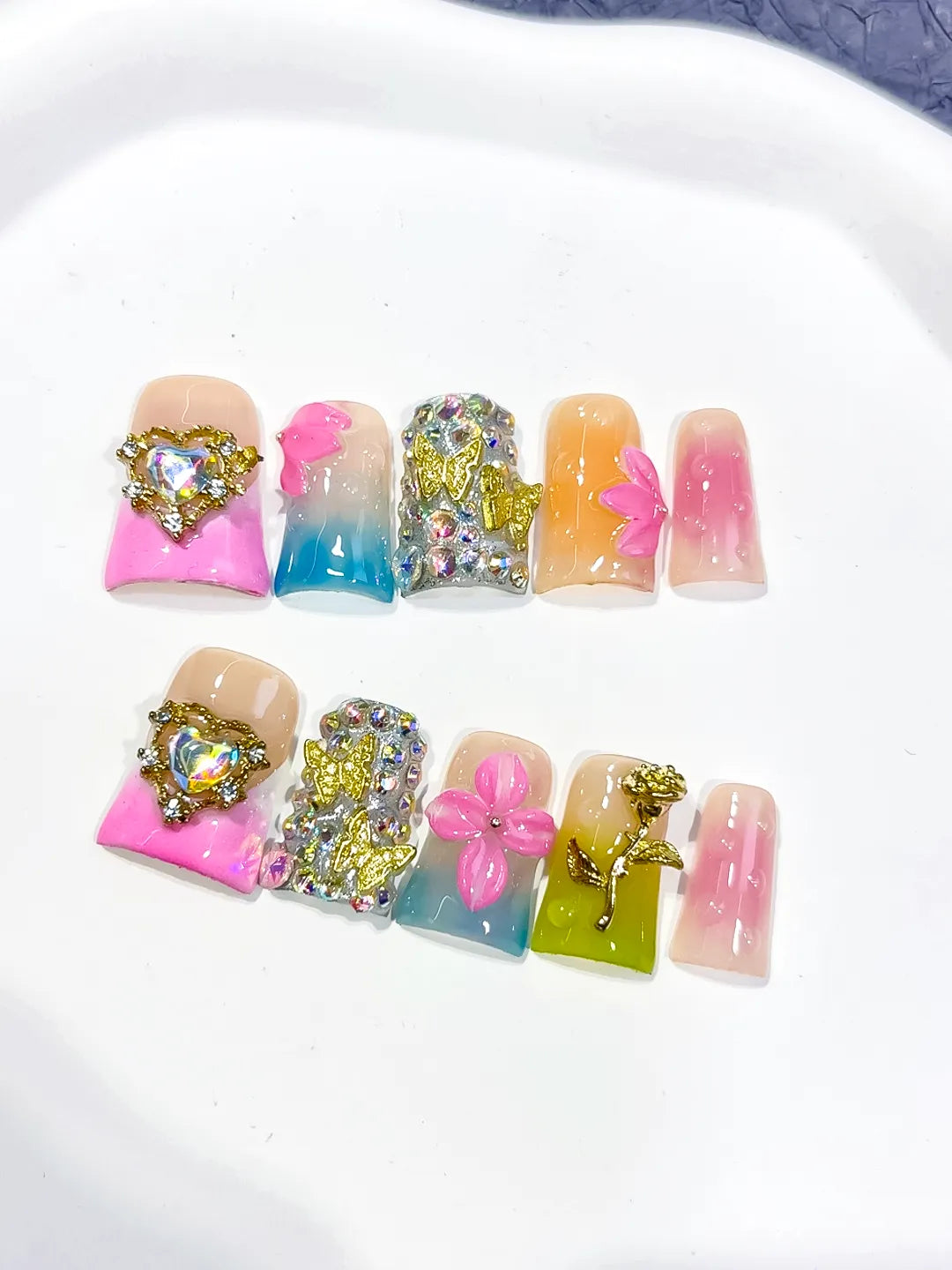 Nude Pink Blue Green Gold Silver Abstract Heart Flower Rose Rhinestone press on nails close up