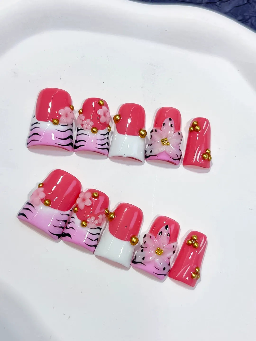 Pink White Black Gold Abstract Flower Animal Print Stud press on nails detail view