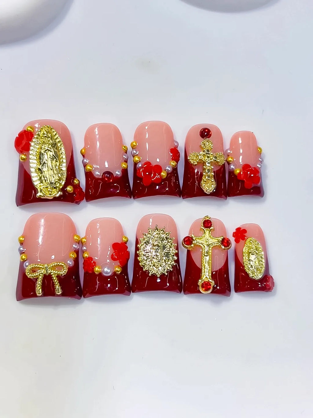 Nude Red Gold Green Abstract Portrait Flower Heart Rhinestone press on nails detail view