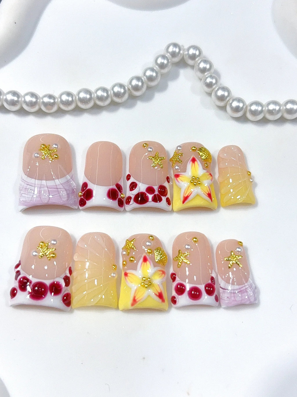L312 - Short Nude Yellow Duck French Tip Polka Dot Flowers - view 6
