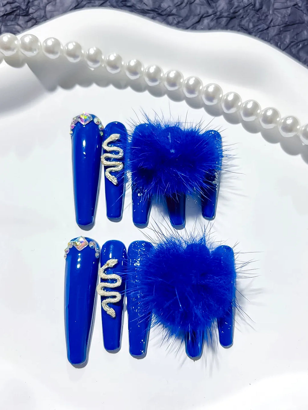 Blue Silver Solid color Bear Rhinestone 3D press on nails close up