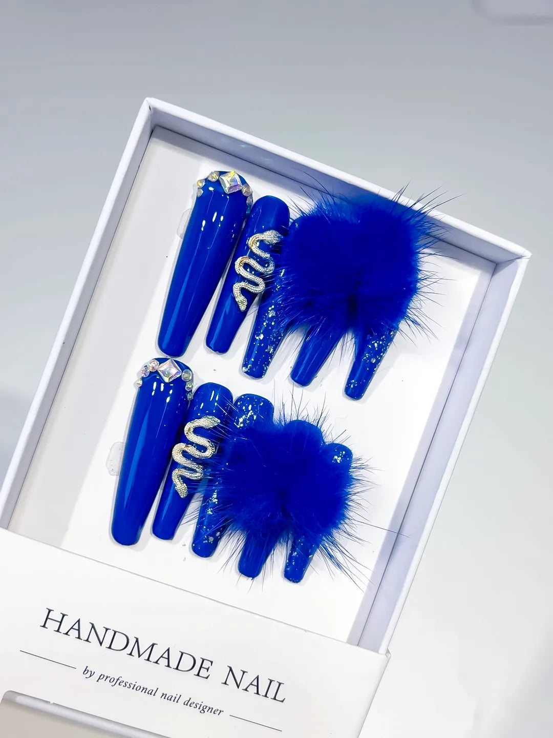 Blue Silver Solid color Bear Rhinestone 3D press on nails