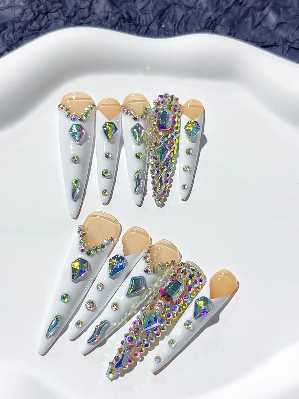 Nude White Gold Silver Solid color Rhinestone Metallic Accent press on nails detail view