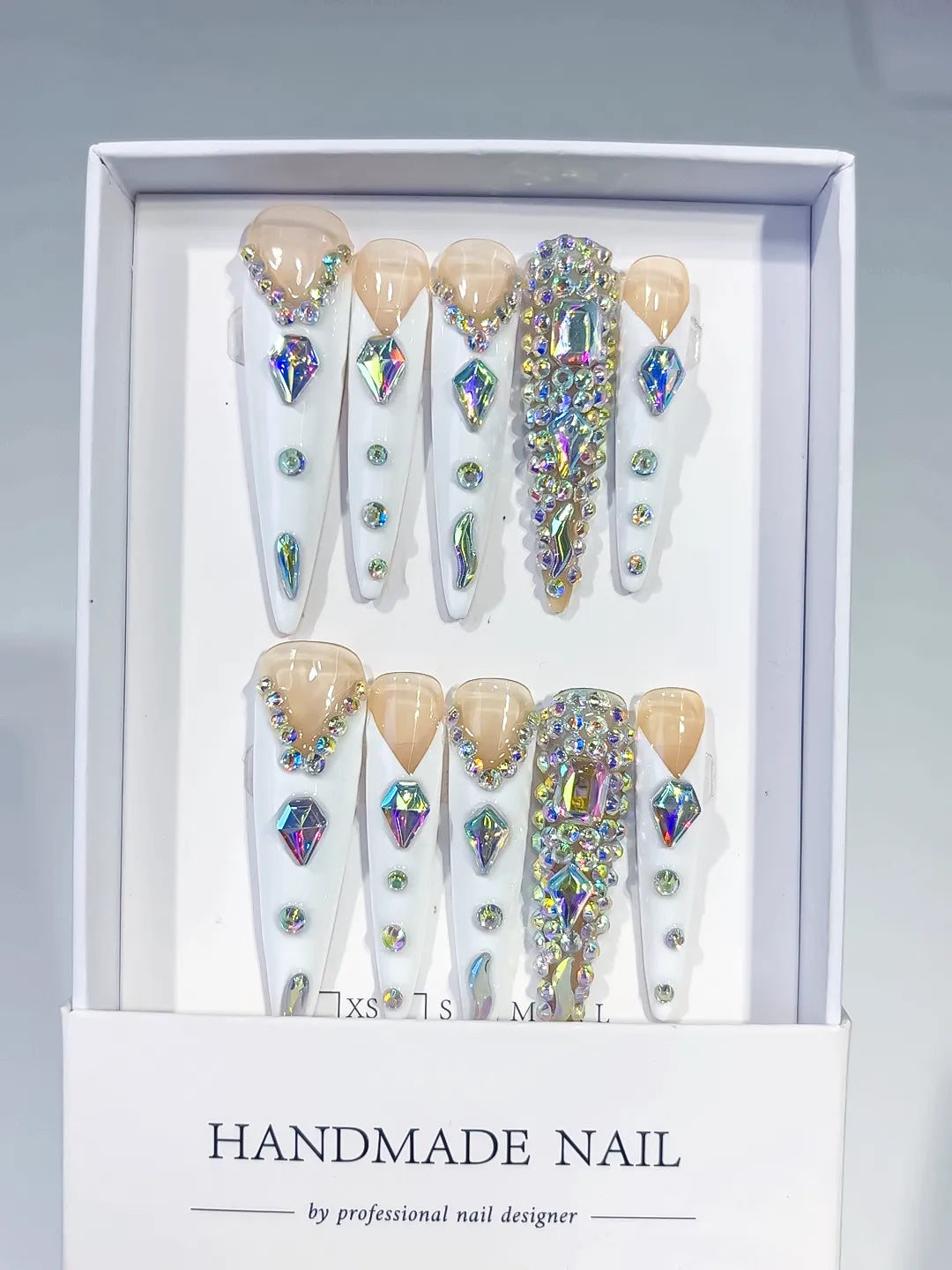 Nude White Gold Silver Solid color Rhinestone Metallic Accent press on nails full set view