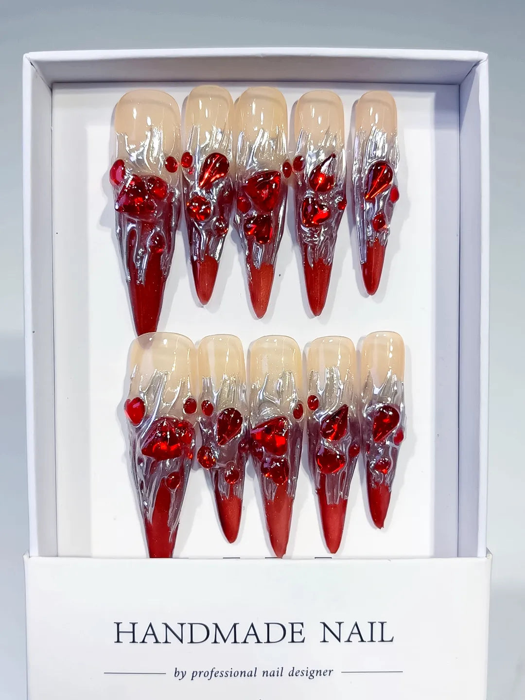 Red White Gold Abstract Bow Metallic Accent press on nails full set view