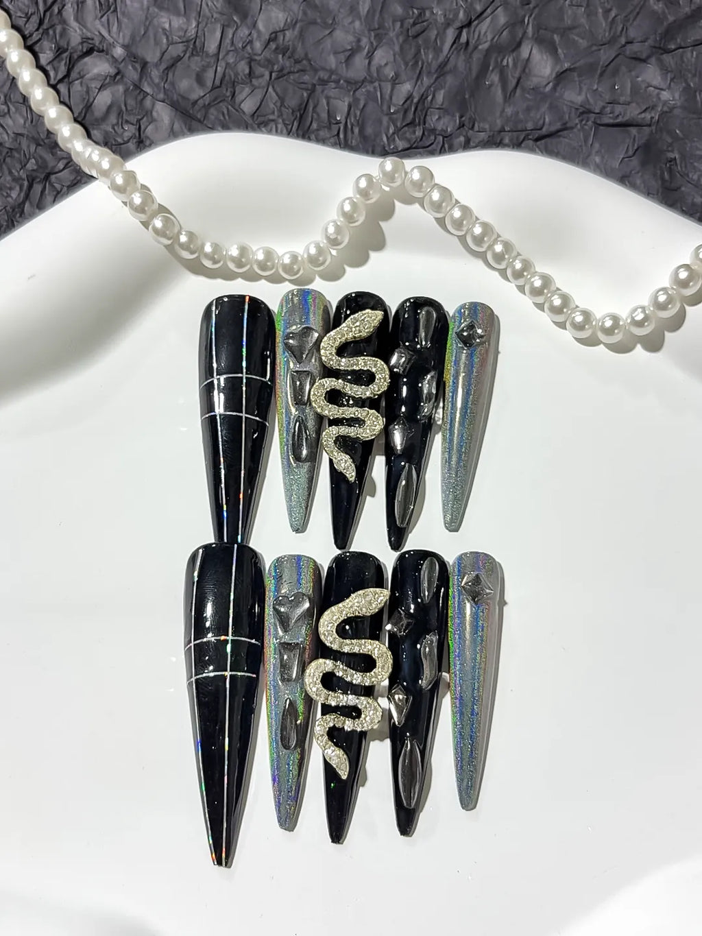 Black Silver Solid color Snake Rhinestone 3D press on nails close up